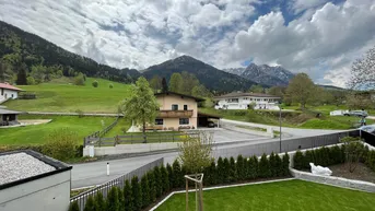 Expose Luxuriöse 3-Zimmer-Wohnung am idyllischen Walchsee