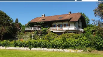 Expose Wohnvergnügen für 2-Familien Doppelhaus in Wals-Grünau