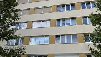 Expose VERKAUF -Schützenstraße - Ansprechende helle 2-Zimmer-Wohnung mit TG-Platz 