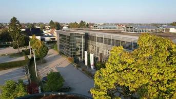 Expose Funktionales Büro in modernem Business Center - 85 m²