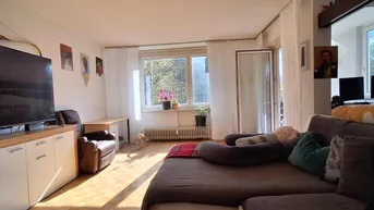 Expose Helle, großzügige 2-Zimmerwohnung
