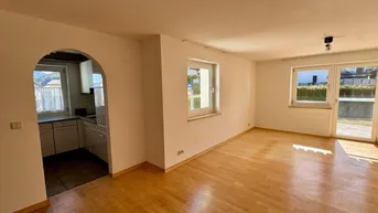 Expose Wohnen mit Weitblick – Sonnige 3-Zimmer-Wohnung mit Terrasse &amp; Garten
