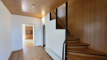 Expose Wohnen auf zwei Ebenen – sonnige 4-Zimmer-Wohnung mit Gartenblick mitten in Innsbruck