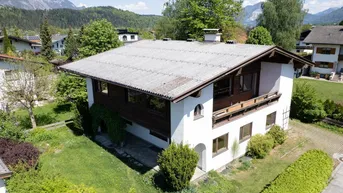 Expose Platz für die ganze Familie – Charmantes Zweifamilienhaus in Kundl