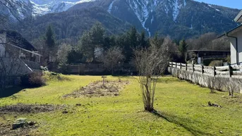 Expose Ruhig gelegenes Grundstück in Rietz - auch für ein Doppelhaus geeignet !