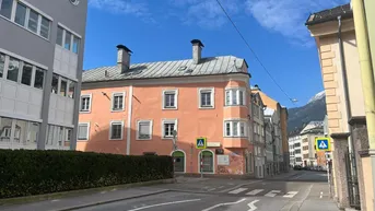 Expose NEU: Stadthaus in Zentrumslage