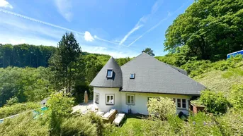 Expose Repräsentatives Einfamilienhaus in Grünruhelage