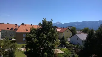 Expose Sonnige Dachgeschoßwohnung mit Balkon - Provisionsfrei direkt vom Eigentümer!