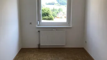 Expose Familienoase mit 2 Balkonen mitten im Grünen