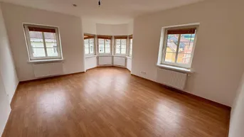 Expose Erstbezug nach Generalsanierung - Großzügige 3 Zimmer - Judendorfer Straße 17
