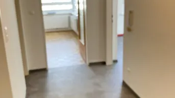 Expose Günstige Wohnung 3 Schlafzimmer