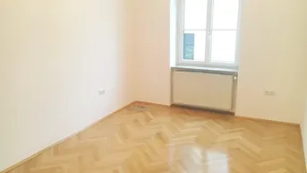 Expose TOPSTANDORT - Bürofläche in einem wunderschönem Altbau! (Mietbeginn 01.05.2025)