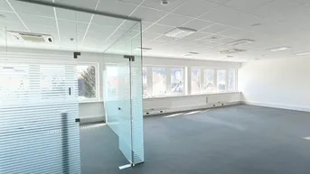 Expose Laßnitzhöhe - helle, moderne Büroräumlichkeiten über 2 Etagen!