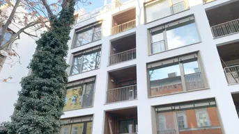 Expose Zentrale Lage und Ruhelage: Hofseitige, moderne 2-Zimmerwohnung mit großer Loggia!