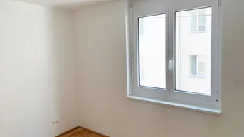 Expose Für Singles und Pärchen - Traumhafte 2-Zimmerwohnung im Dachgeschoss! (Mietbeginn 01.10.2025)