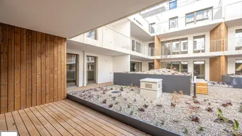 Expose Beliebte Wohngegend: 2 Zimmer Erstbezug mit gutem Grundriss &amp; Loggia mit Gartenfeeling - ab sofort!