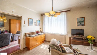 Expose praktisch aufgeteilte 3-Zimmer-Wohnung in gepflegter Anlage – sanierungsbedürftig aber mit Potential für mehr !