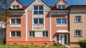 Expose Mehr Platz zum Leben &amp; Arbeiten! Gediegenes Ambiente | Garten | Sauna | Infrarotkabine | Solarium | Whirlpool