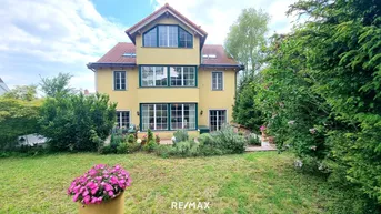 Expose Elegante Villa im Landhausstil mit Riesengarage