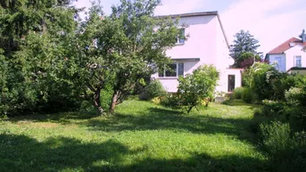 Expose Wunderschönes Südgrundstück mit abrissreifem Haus - Gestalten Sie Ihr neues Zuhause