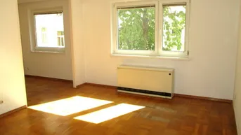 Expose Traumhafte 2,5-Zimmer-Wohnung - Ihre ruhige Wohnoase inmitten der Stadt