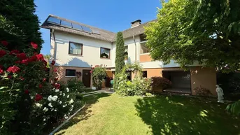 Expose Traumhaftes villenartiges Einfamilienhaus mit Indoorswimmingpool, Sauna und Wintergarten !!!