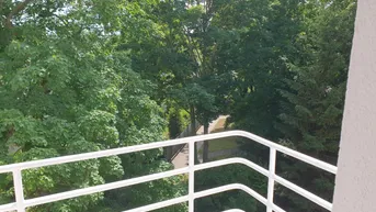 Expose 3 Zimmer Wohnung mit Balkon -Beste Lage!
