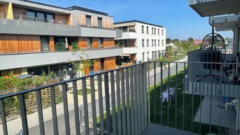 Expose Provisionsfrei! Gartenhaus22_2 Zimmer Wohnung mit Balkon zu vermieten! T11