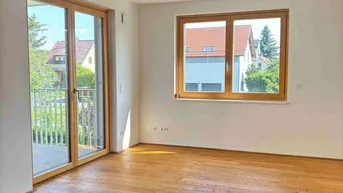 Expose großzügige, helle 2 Zimmer Wohnung mit Balkon und Blick ins Grüne_T19