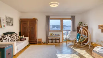 Expose Familienfreundliche 4-Zimmer-Maisonette mit stilvollem Ambiente