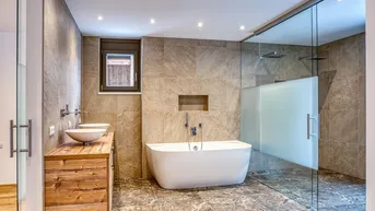 Expose Suite Wohnung mit Traumblick IGLS Ortseingang