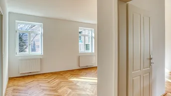 Expose Sonnige 4-5 Zimmer Wohnung in zentraler Lage mit Innenhof Loggia und 2 TG Stp.