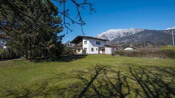 Expose Einfamilienhaus mit großem Grundstück