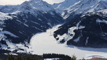 Expose 365 Tage im Jahr Schneegarantie: Wohnung nur wenige Kilometer vom Gletscher entfernt! 