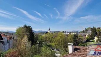 Expose ANGEBOT - Großzügige Eigentumswohnung mit Loggia und Dachterrasse mit herrlichem Ausblick in Henndorf am Wallersee!