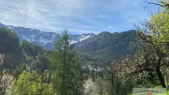 Expose Alleinlage - Baugrund mit Gartenhaus und traumhaftem Ausblick! 