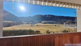 Expose Wohnen in der Naturidylle von Grünau im Almtal: Eigentumswohnung mit Loggia! 