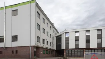 Expose Großzügige Gewerbefläche im Altbau: Perfekt für Praxis, Therapie oder Einzelhandel!