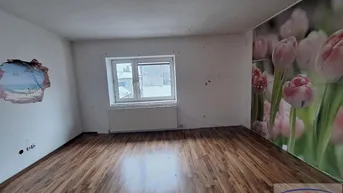 Expose Sanierungsbedürftiges Haus in Alt-Attnang - Jetzt nur 195.000,- EUR!