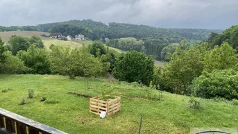 Expose Haus in Ruhelage mit Aussicht! Eventuelle Pferdehaltung!