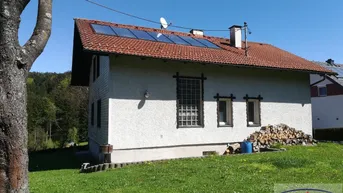 Expose Günstiges Haus für eine naturverbundene Familie!