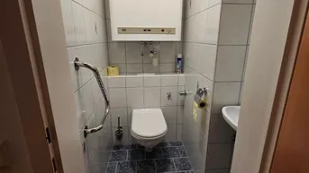 Expose Sehr gepflegte ca. 81 m² Wohnung in ruhiger und sonniger Siedlungslage mit Loggia!