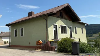 Expose Günstiges, kleineres Wohnhaus - Ertragshaus zum Fertigstellen! 