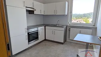 Expose Linz Urfahr: Kleinere Eigentumswohnung in der Nähe vom Lentia mit tollem Ausblick!