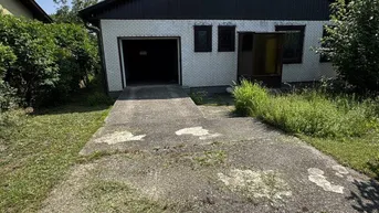 Expose Großes Grundstück in schöner Siedlungslage mit Abbruchhaus