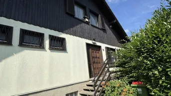Expose BASTLERHIT in Langenzersdorf ! Sanierungsbedürftiges Haus auf großem Grundstück !