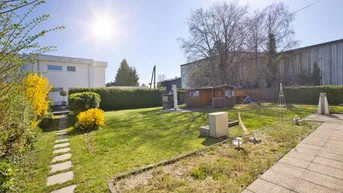 Expose Großzügiges Mehrfamilienhaus in Traun