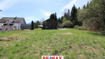 Expose ebenes Grundstück am Waldrand