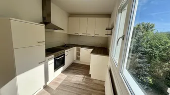 Expose Lichtdurchflutete 2-Zimmerwohnung in Grünruhelage - Maria Enzersdorf/Südstadt