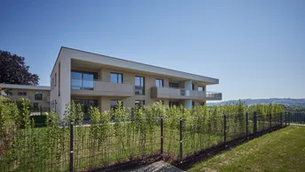 Expose Sonniger Ausblick: Ihre neue 3 Zimmerwohnung am Südhang